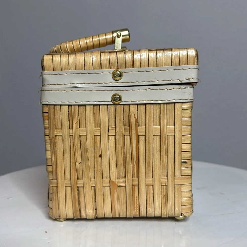 VINTAGE 1950s CHEVRON PATTERN STRAW WICKER WOVEN BOX HAND BAG - Picture 6 of 13